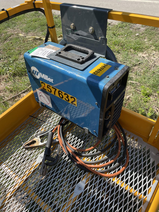 2022 MILLER ELECTRIC CST-282