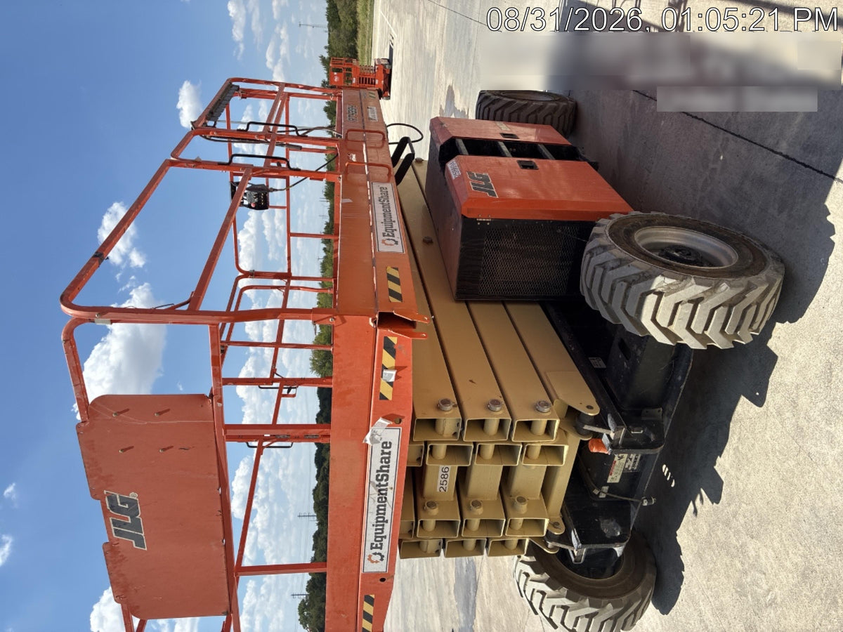 2022 JLG 4394RT
