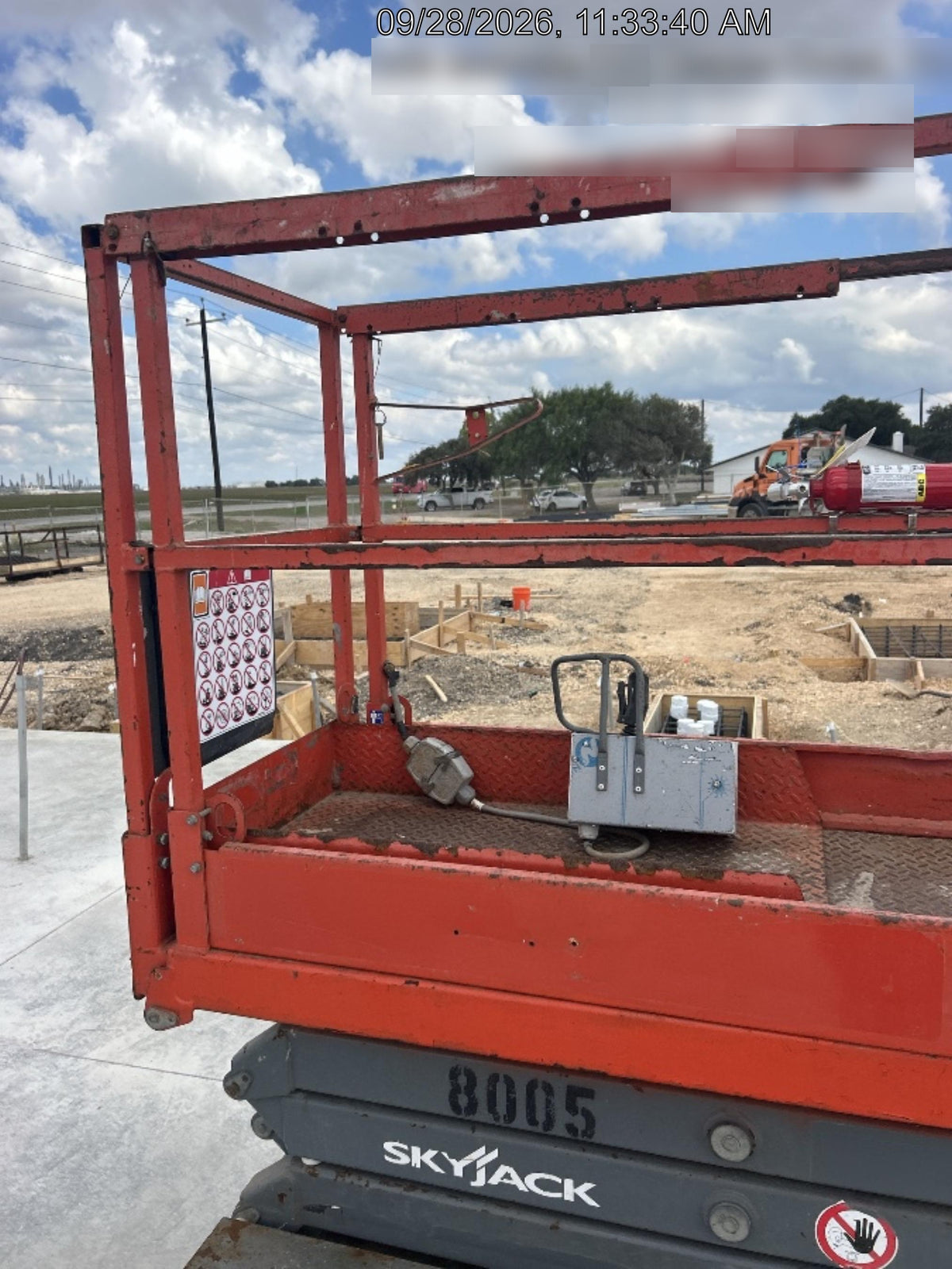 2018 Skyjack SJIII-3219 Skyjack SJIII3219 Scissor Lift w/Trojan Batteries