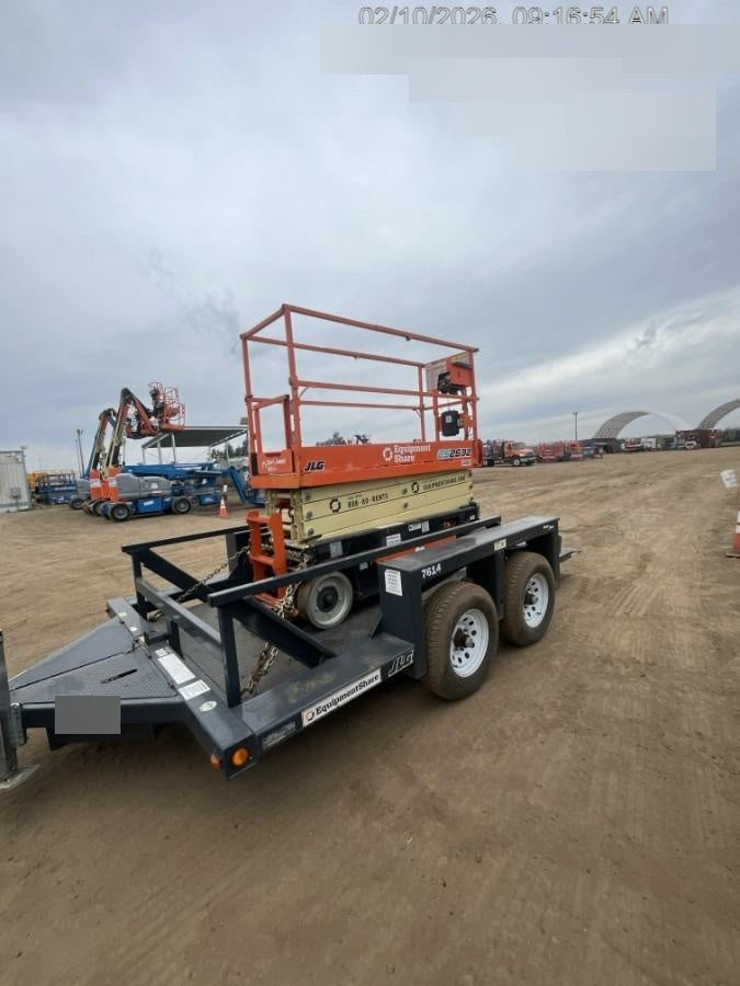 2022 JLG ES2632