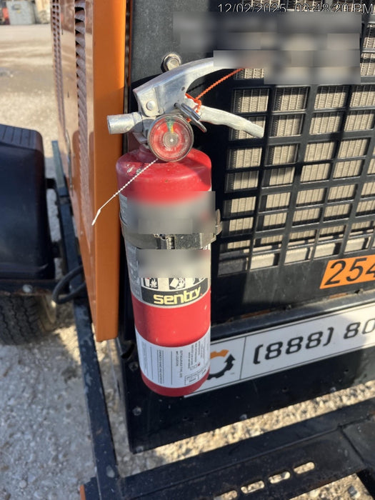 2022 Lincoln Electric Vantage 549X Crosslink Technology, Trailer Mounted, ES Decals, T3