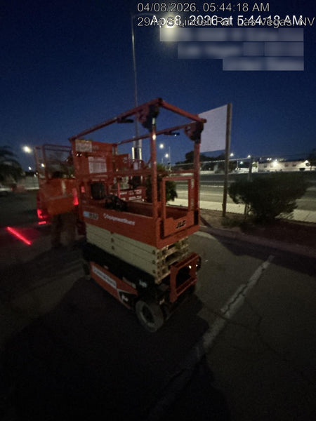 2021 JLG ES1932