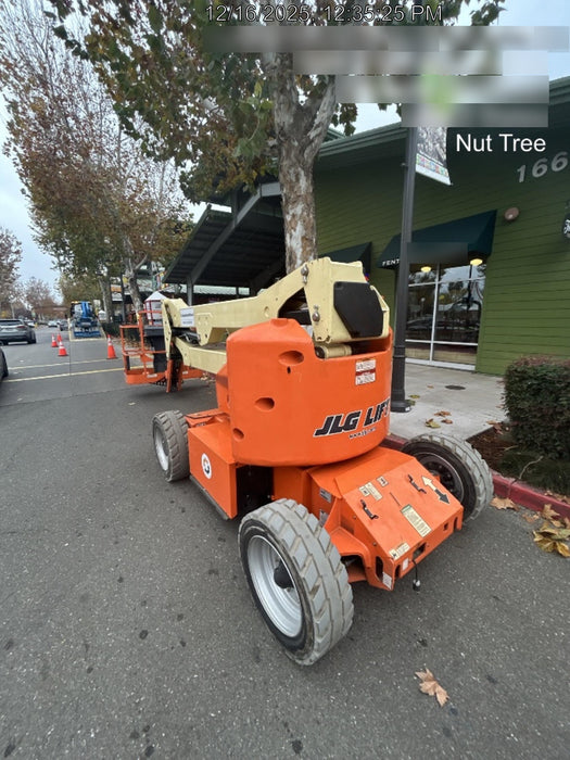 2019 JLG E450AJ