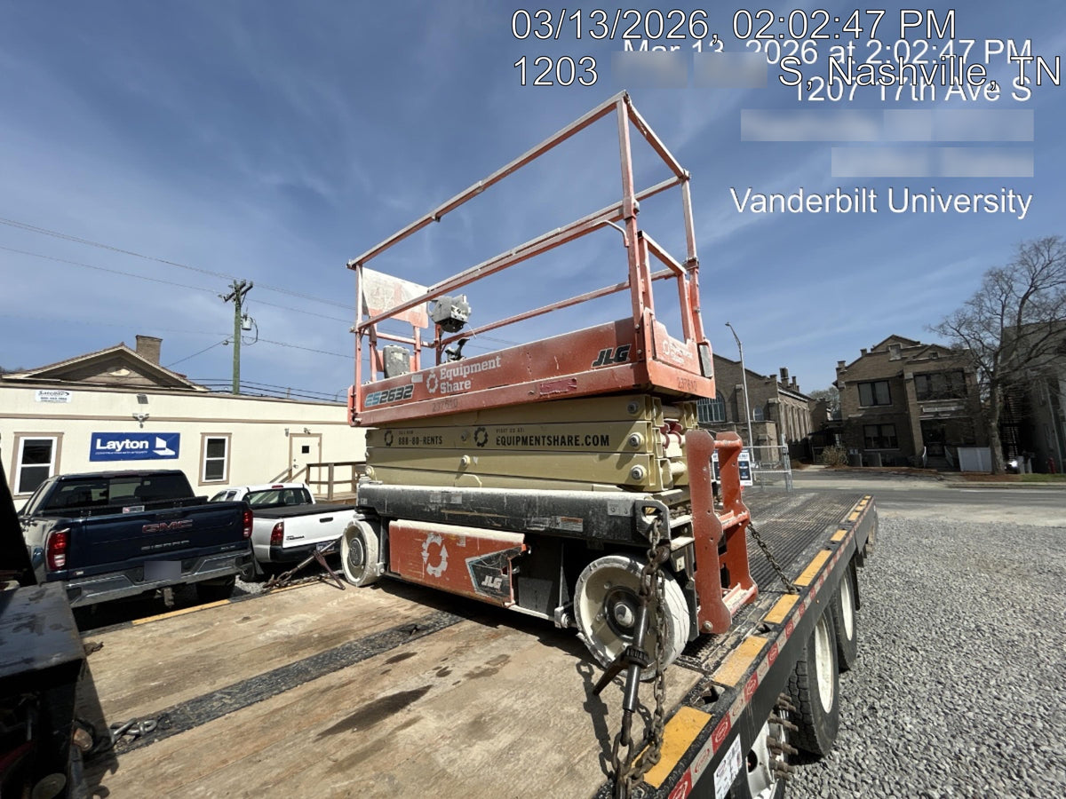 2022 JLG ES2632