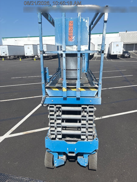 2022 GENIE GS-3232