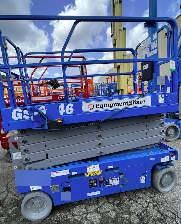 2022 GENIE GS-3246