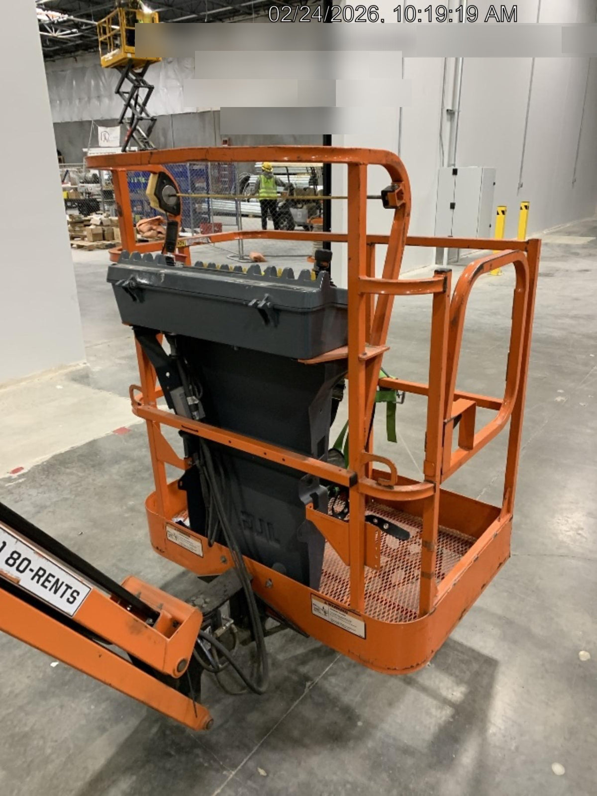2019 JLG E400AJPN