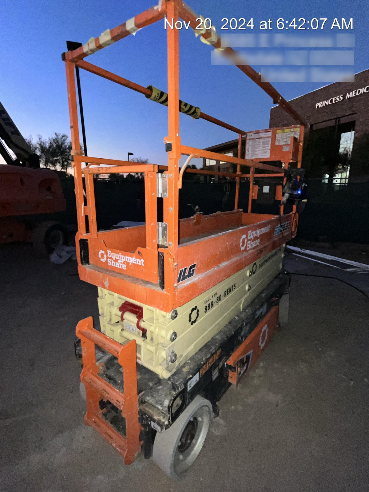2022 JLG ES2632