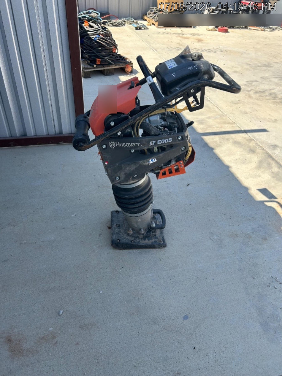 2025 HUSQVARNA LT6005