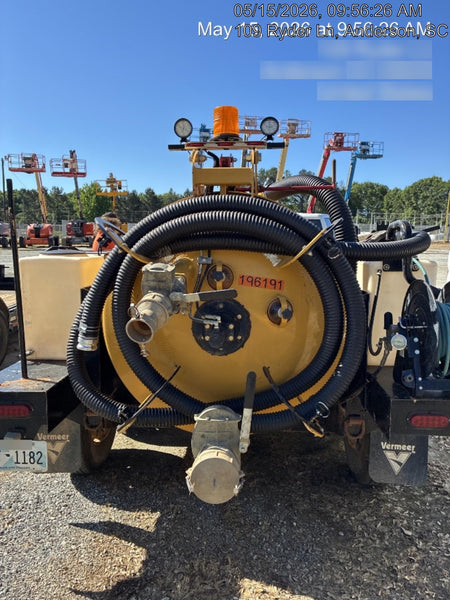 2021 Vac-Tron LP573XDT T4 Koehler Diesel Engine, 500 Gallon Debris Tank, x2 100 Gallon Water Tanks