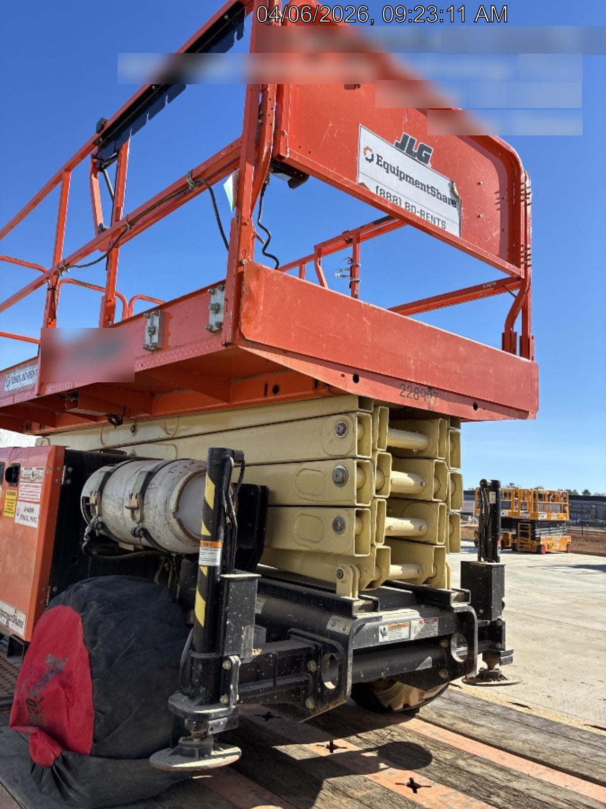 2022 JLG RT4069