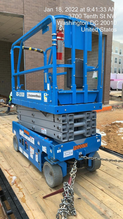 2020 Genie GS-1930 Fixed rails with chain entry gate - Pre A92.20