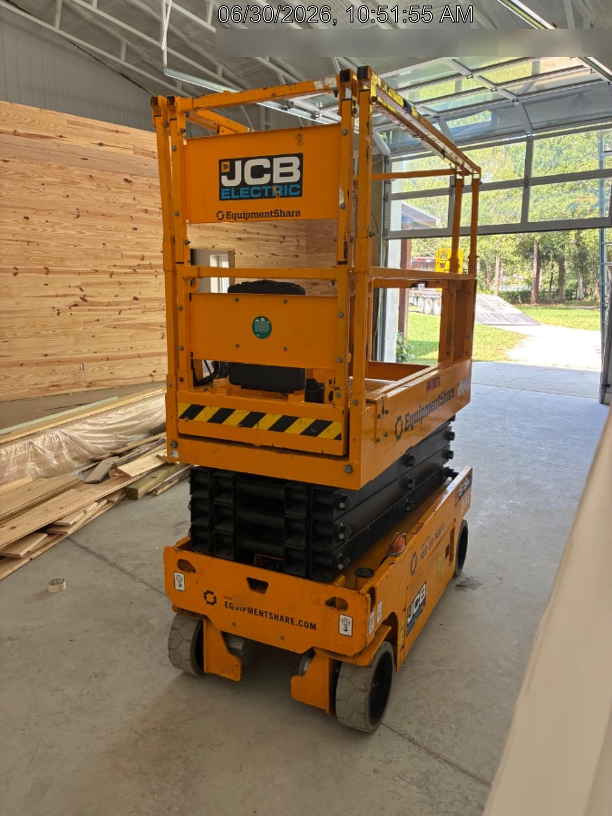 2024 JCB S1932E