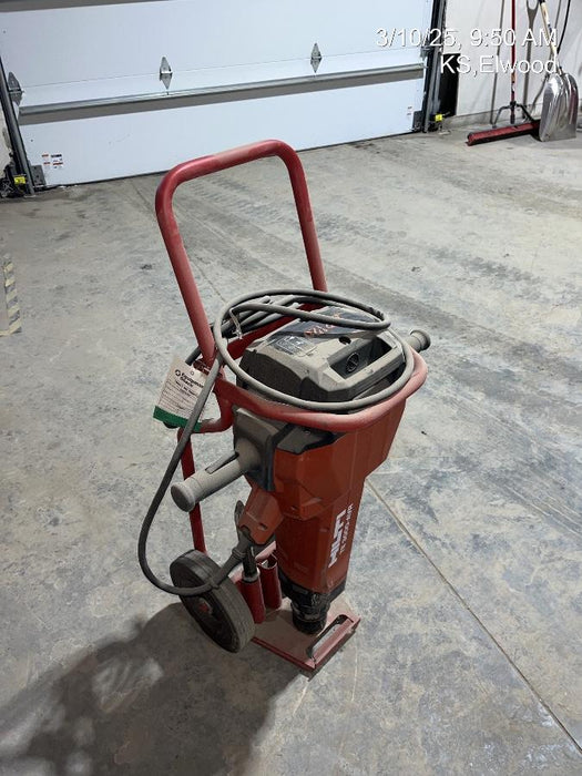 2022 HILTI TE 3000-AVR