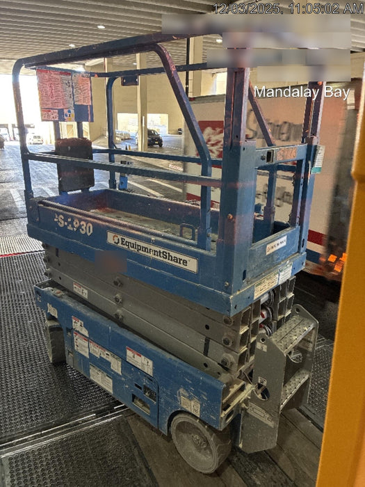 2019 Genie GS-1930 Half Height Swing Gate, 800W Inverter