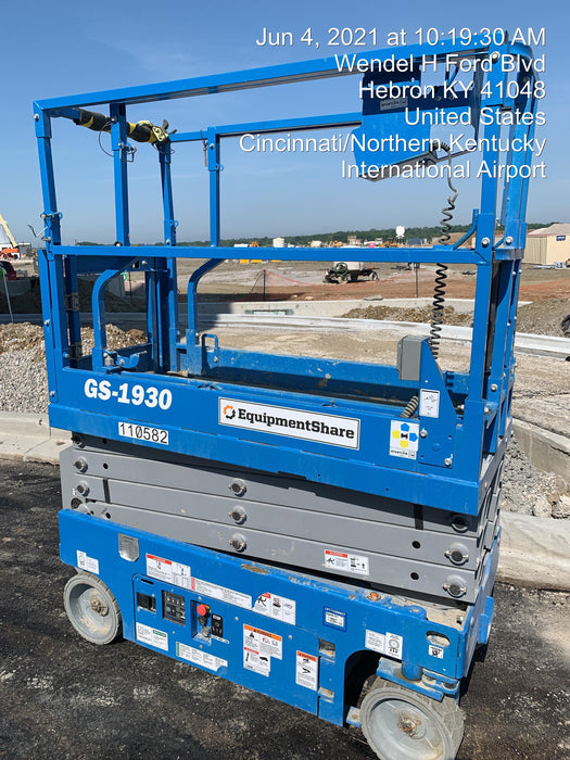 2020 Genie GS-1930 Solid Non Marking Tires, Beacon, Folding rails with half height swing gate