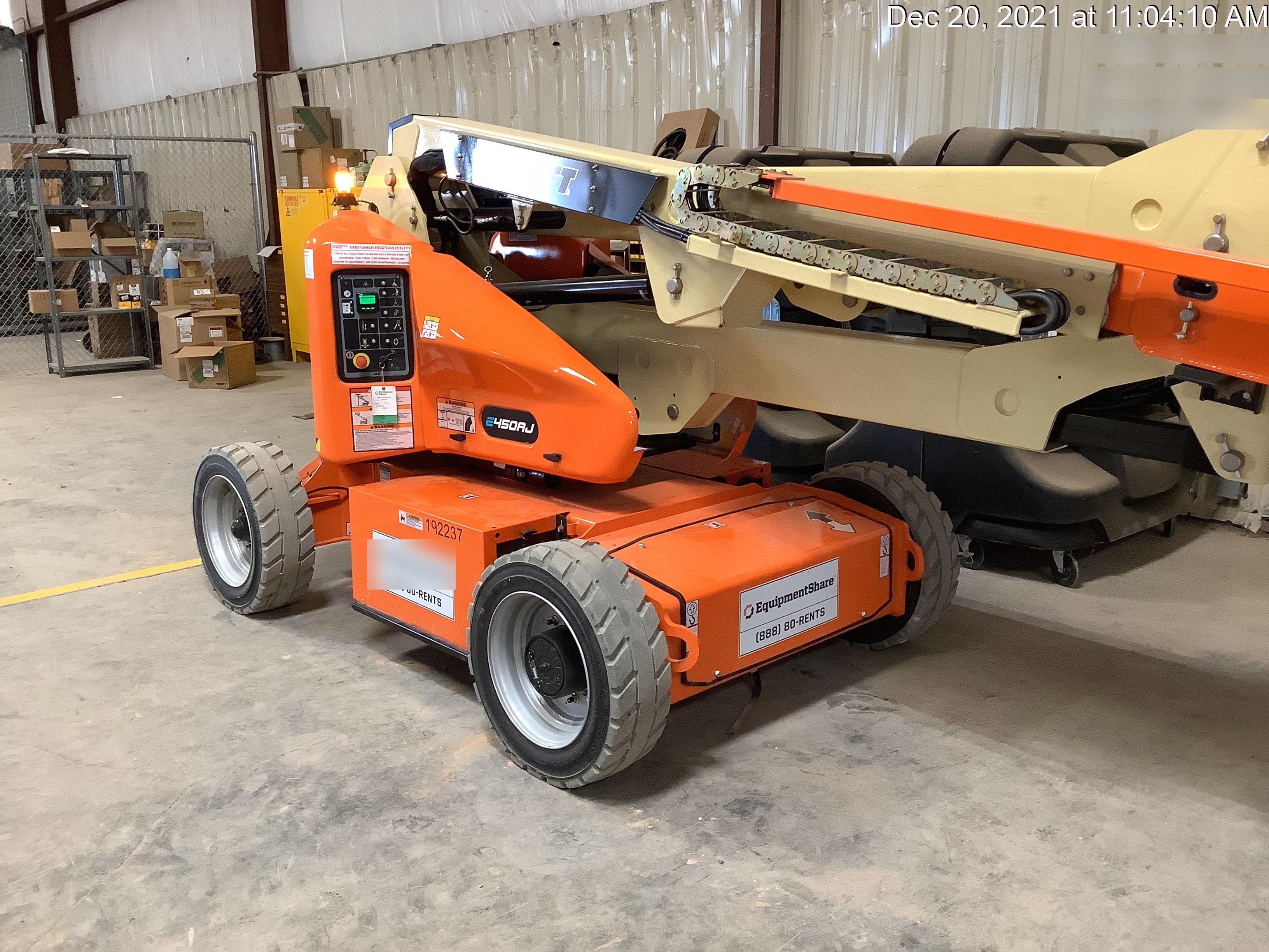 2021 JLG E450AJ