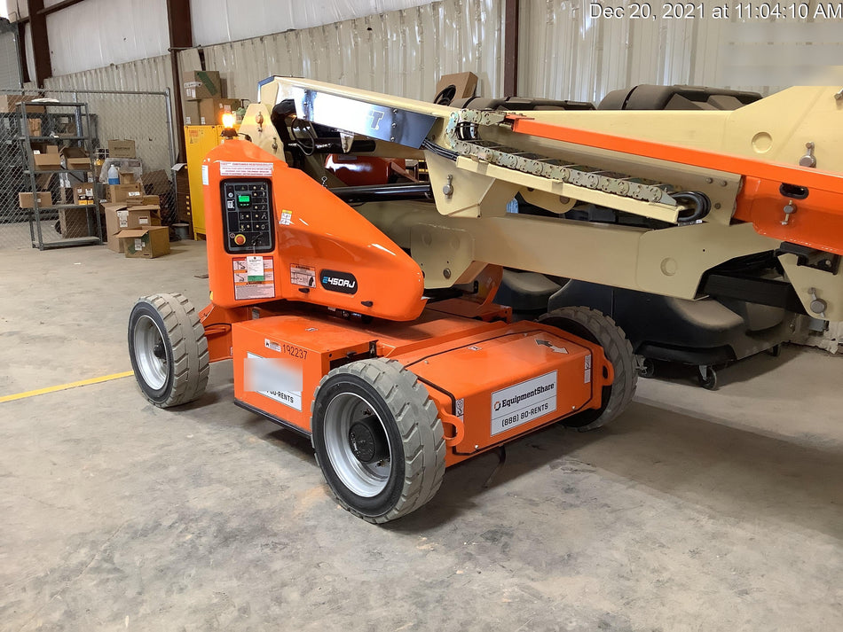 2021 JLG E450AJ