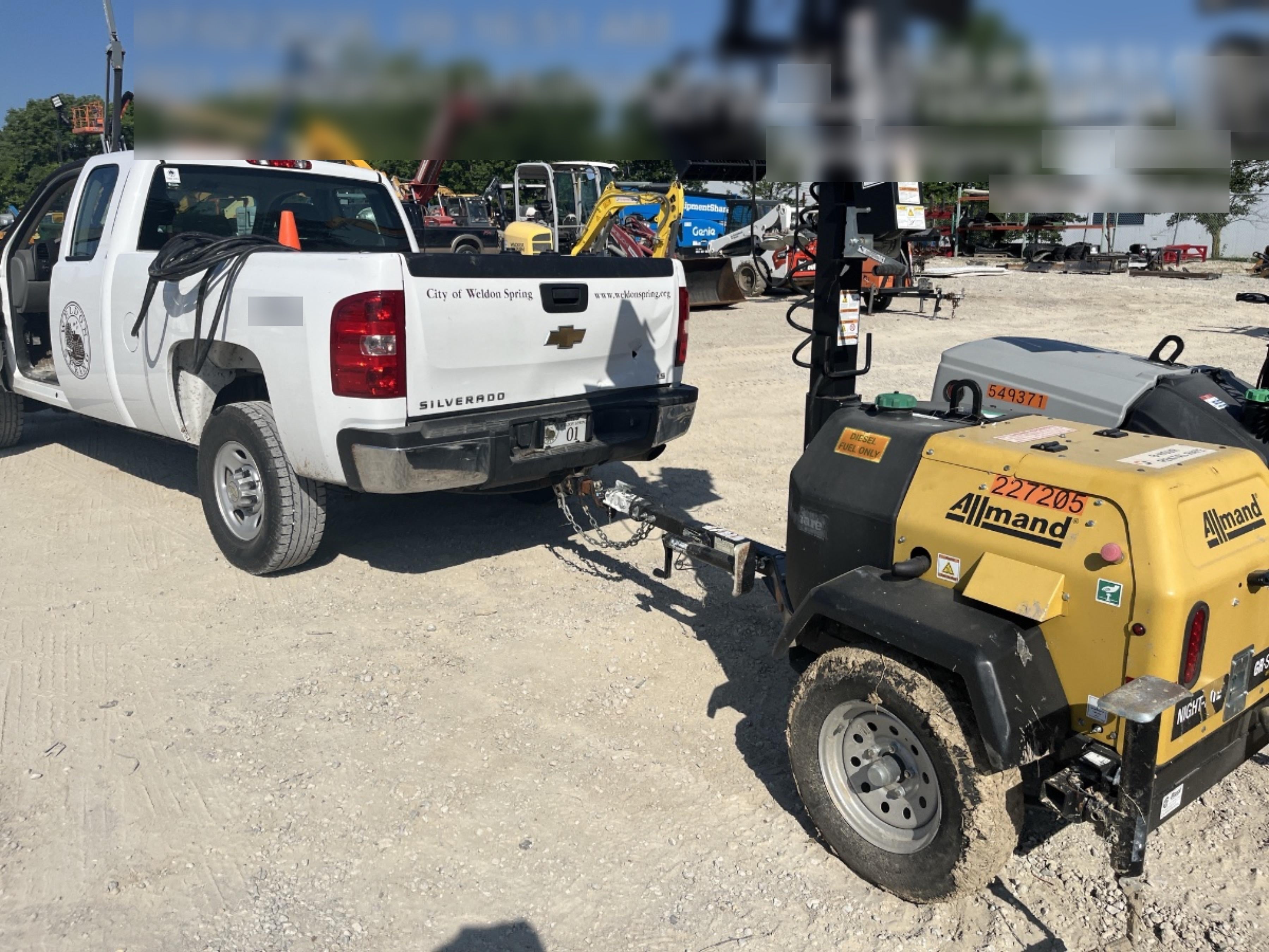 2022 Allmand NLV3GR (4) LED Light Fixture 350W, 23' Vertical Mast, 3kW Prime, Towable, Deep Sea L401, Leveling Jacks, Yanmar T4F 5.8hp