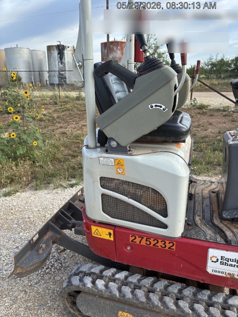 2022 TAKEUCHI TB210R