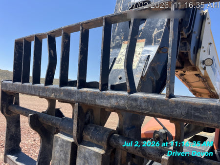 2019 JLG 1255 JLG 1255 T4F w/Full Cab, HVAC, Solid Tires, Work Lights/Beacon, 60" Carriage/Forks