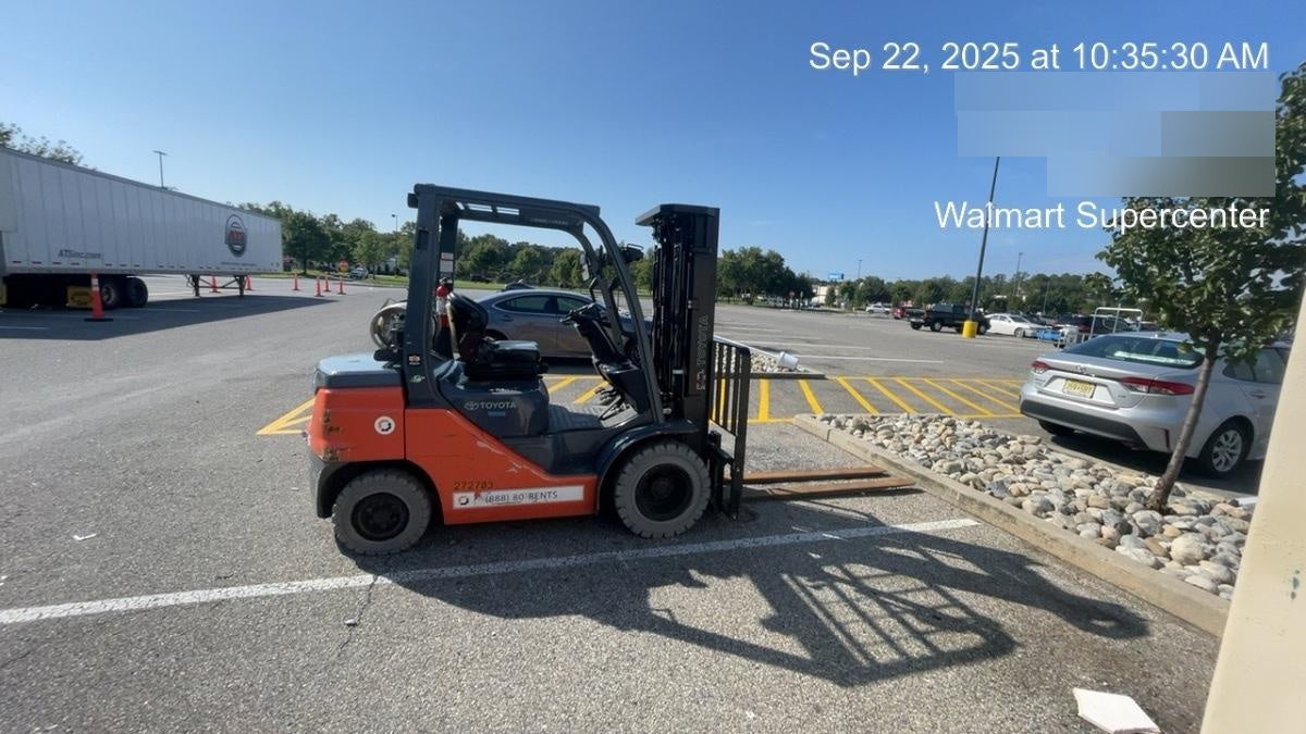 2022 TOYOTA 50-8FGU25