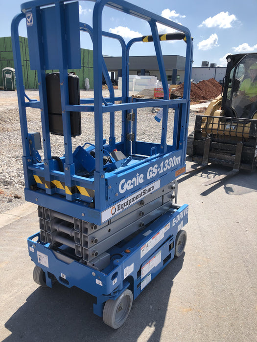 2021 GENIE GS-1330m