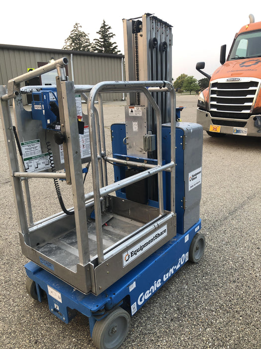 2020 GENIE GR-20