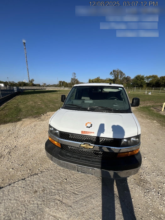 2025 CHEVROLET Express Van - Rental