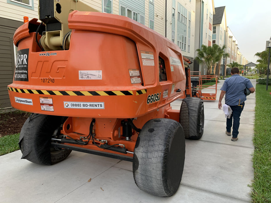 2020 JLG 660SJ