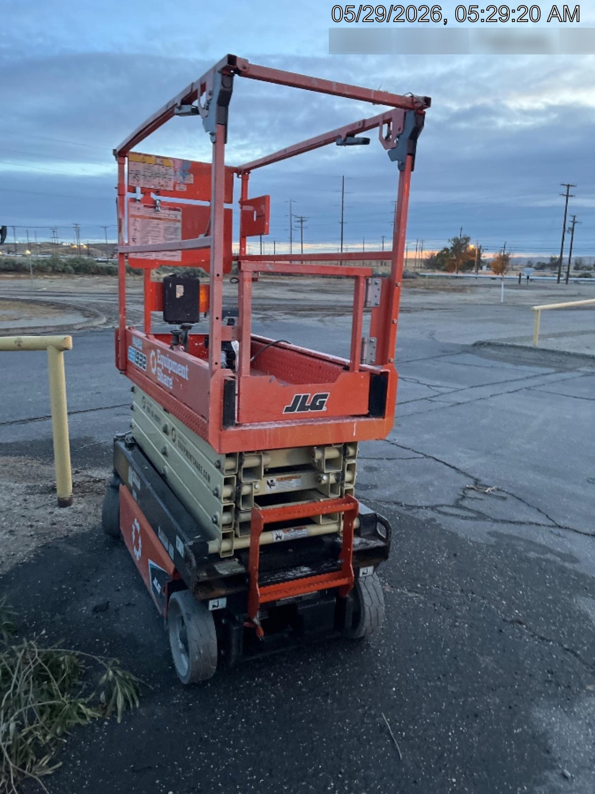 2022 JLG ES1932