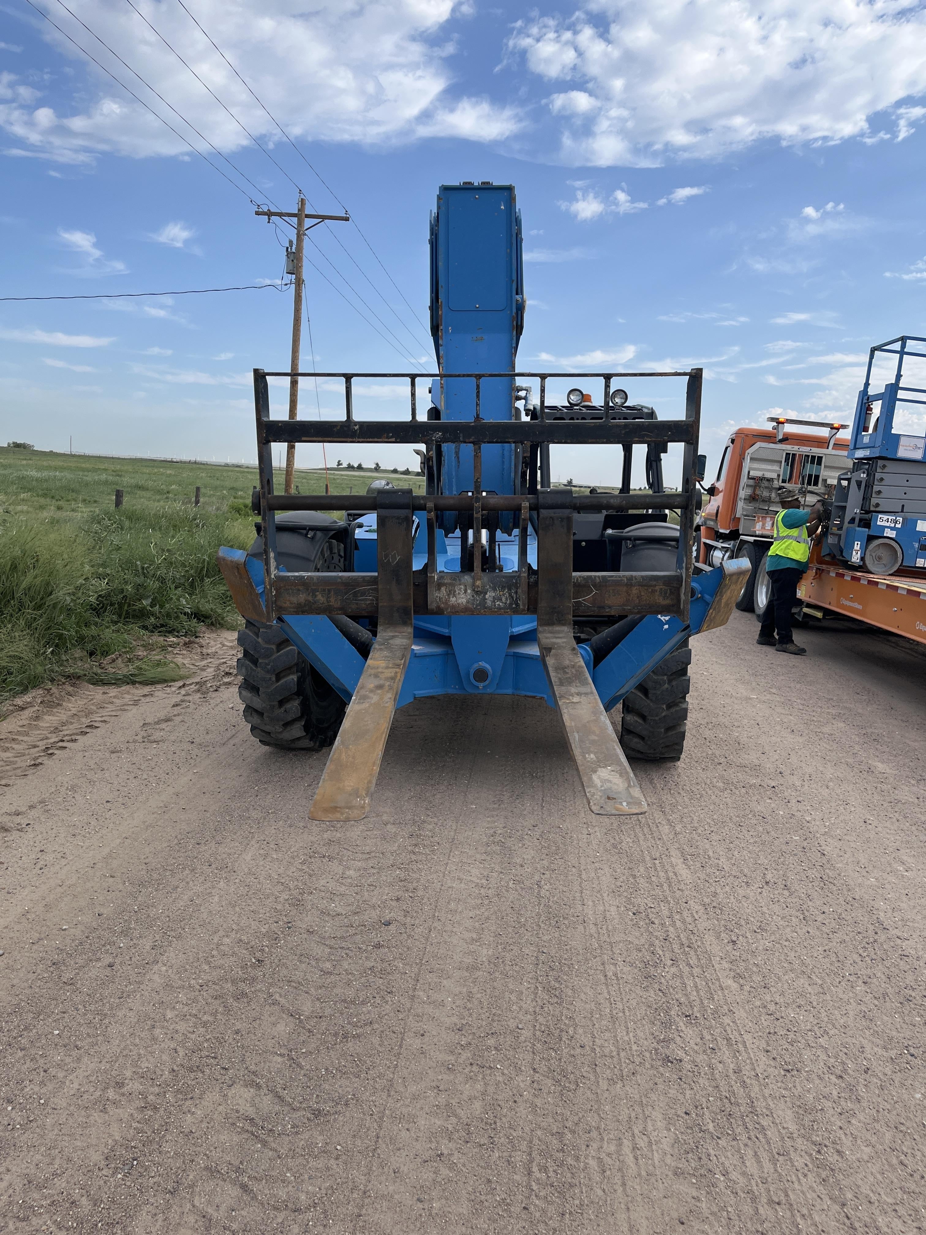 2016 Genie GTH-1056 Genie GTH1056 Telehandler