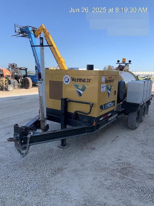 2023 Vac-Tron LP573XDT T4 Koehler Diesel Engine, 500 Gallon Debris Tank, x2 100 Gallon Water Tanks