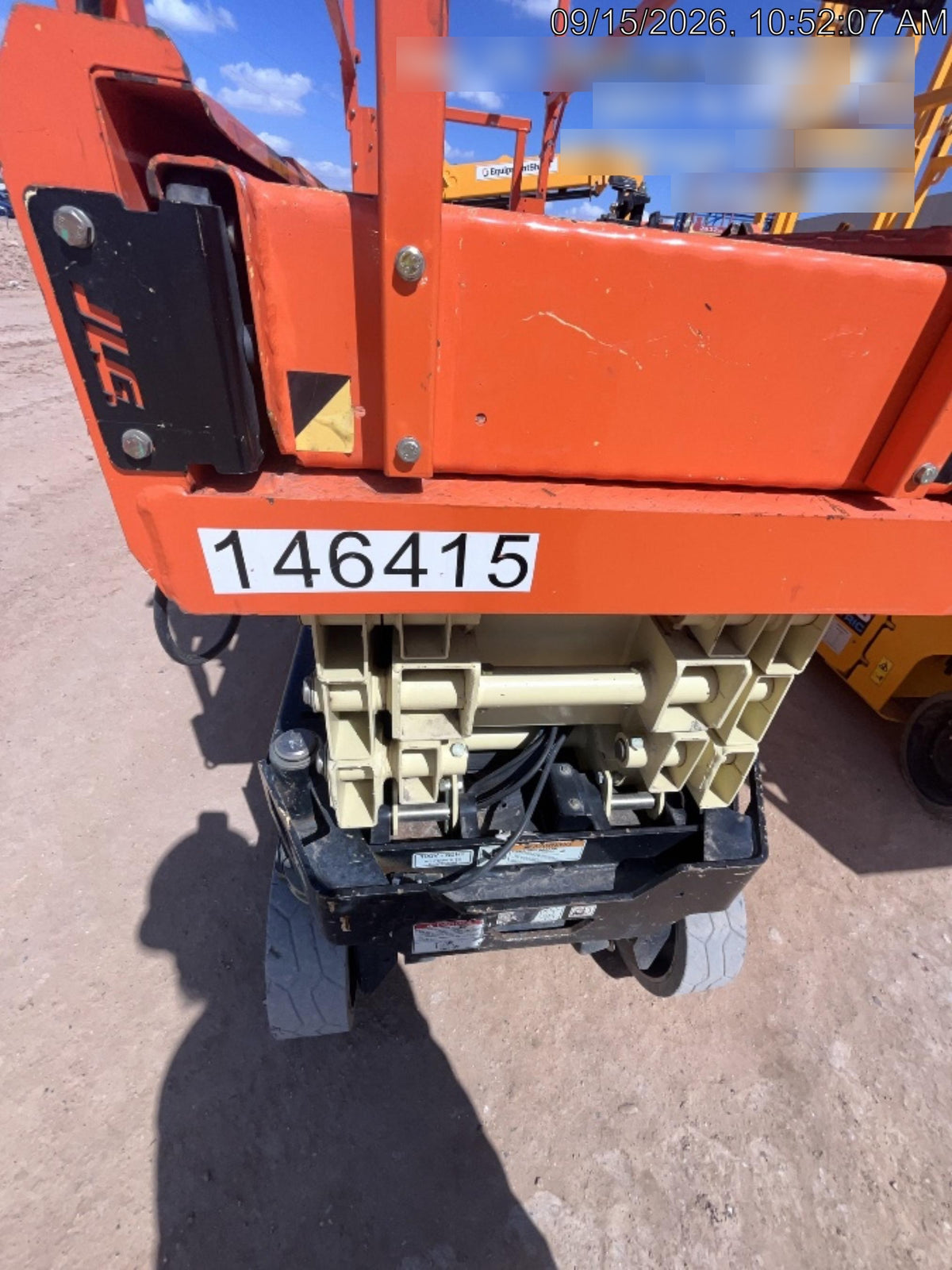 2021 JLG ES2632