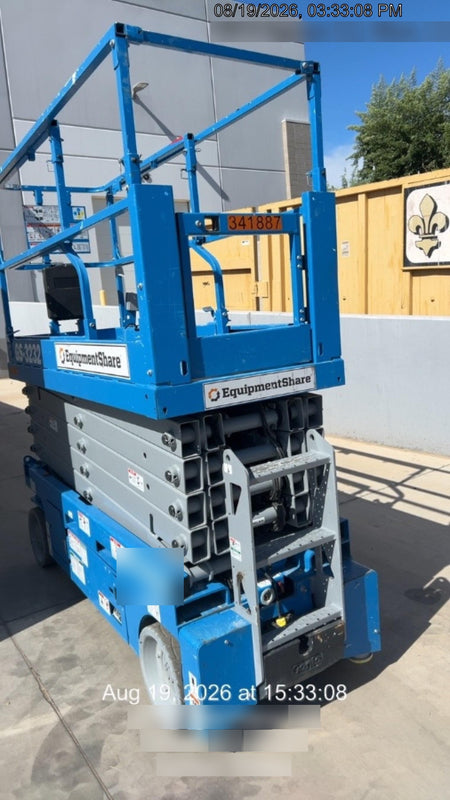 2023 GENIE GS-3232