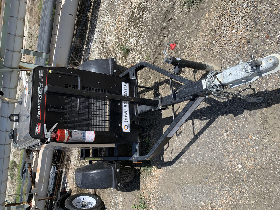 2019 Lincoln Electric Vantage 322 Welder Ready-Pak 3, Two wheel trailer, Fender and Light kit, Cable Rack
