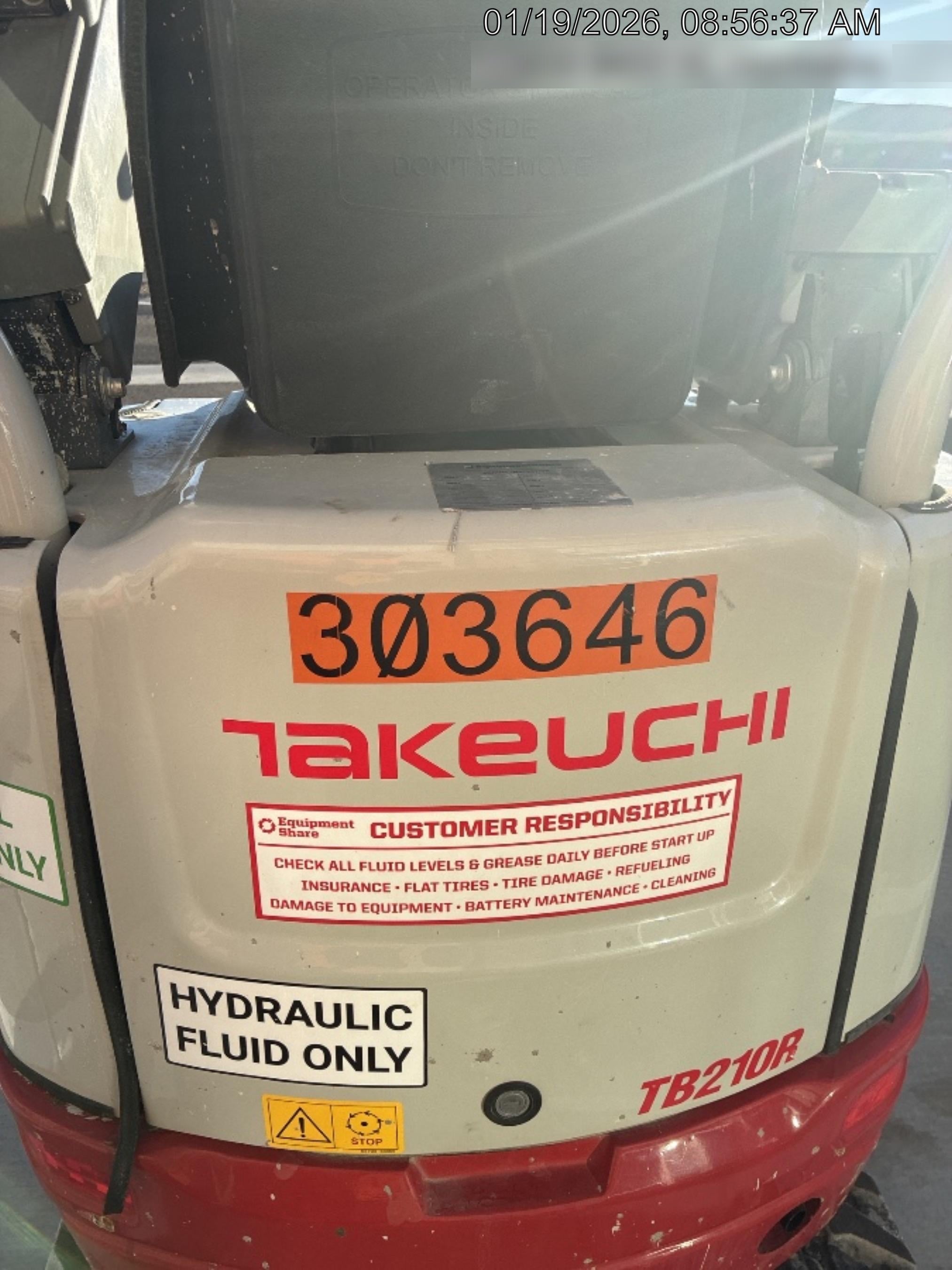 2023 TAKEUCHI TB210R