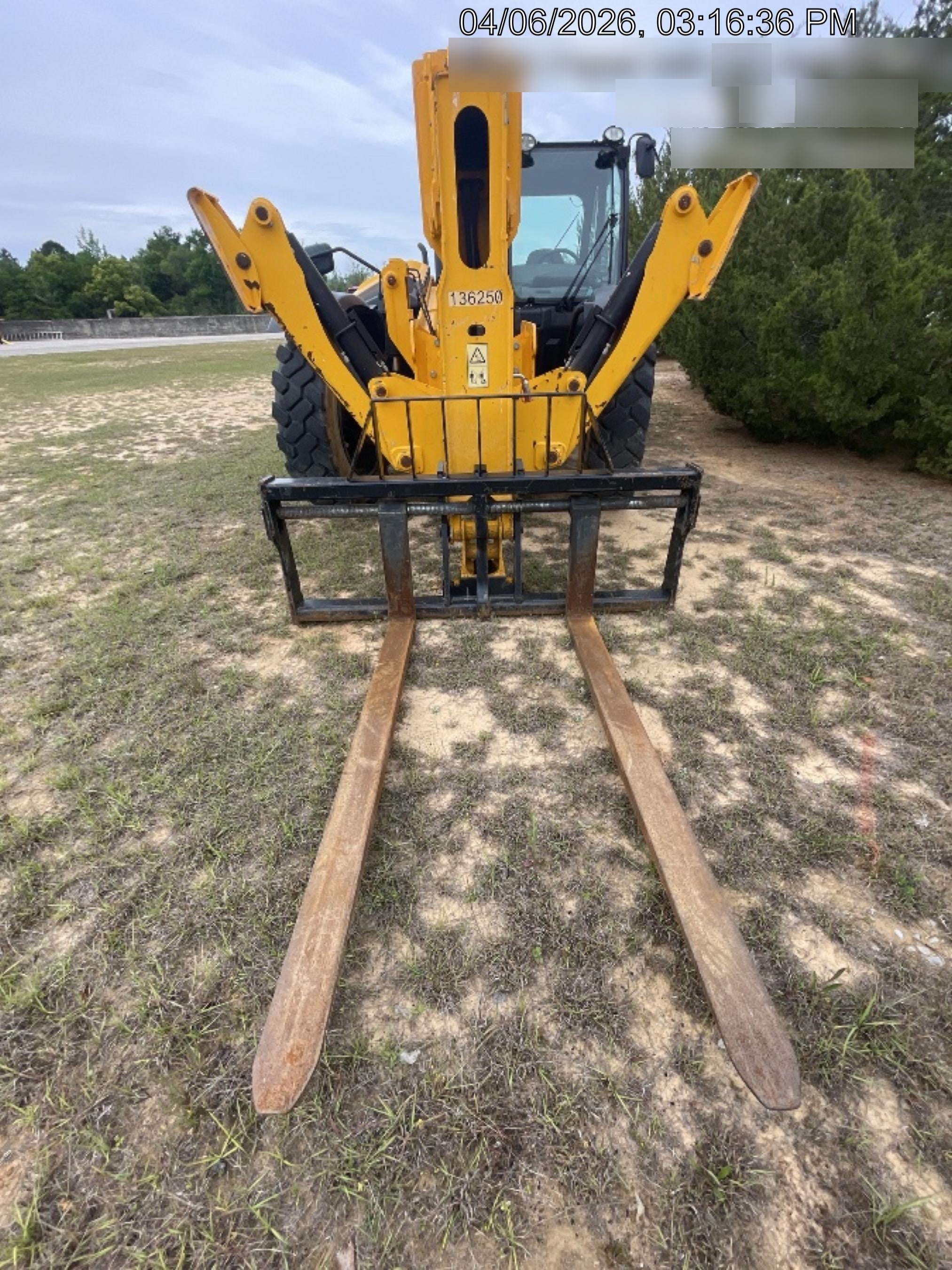 2021 JCB 510-56