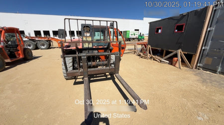 2019 JLG G5-18A Cab/Heat/Air, NM Solid Tires, Beacon w/48" Carriage, 48" Pallet Forks