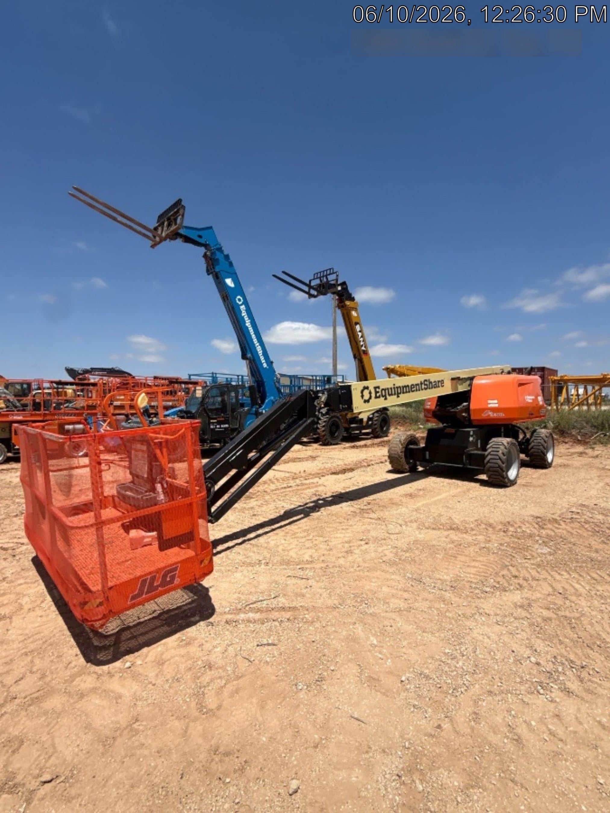 2024 JLG 660SJ