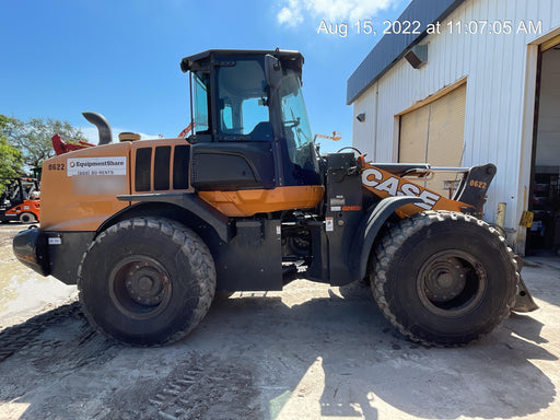 2018 Case 721G CLOSED CAB, JRB 416 STYLE HYD COUPLER