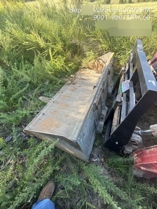 2022 ARROW MATERIAL HANDLING 48" Pallet Forks - Arrow