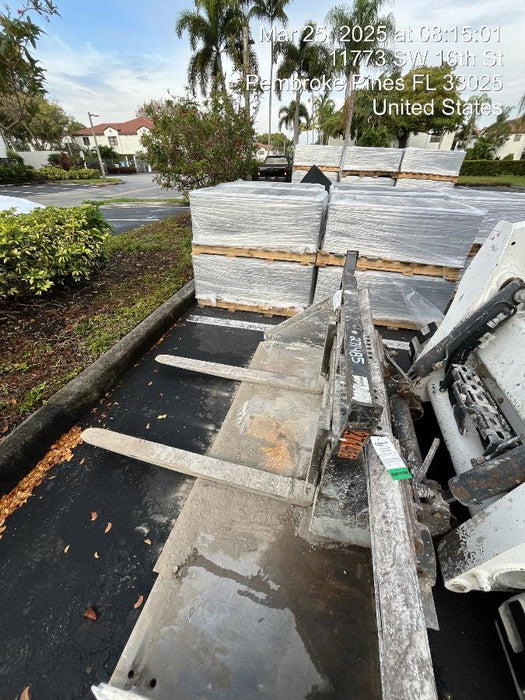 2022 ARROW MATERIAL HANDLING 48" Pallet Forks - Arrow