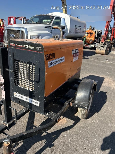 2021 Lincoln Electric Vantage 322 Vantage 322 Ready Pak 3 w/ Telematics & Decals, ORANGE (includes trailer, cable rack, fender light kit)