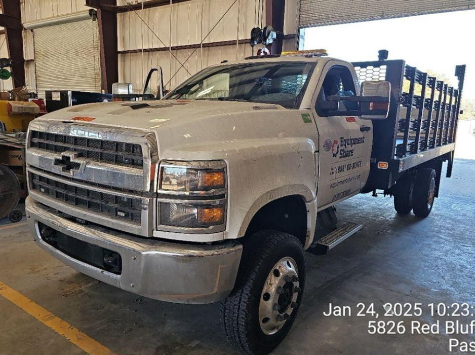 2024 CHEVROLET C5500 Stake Bed - Rental