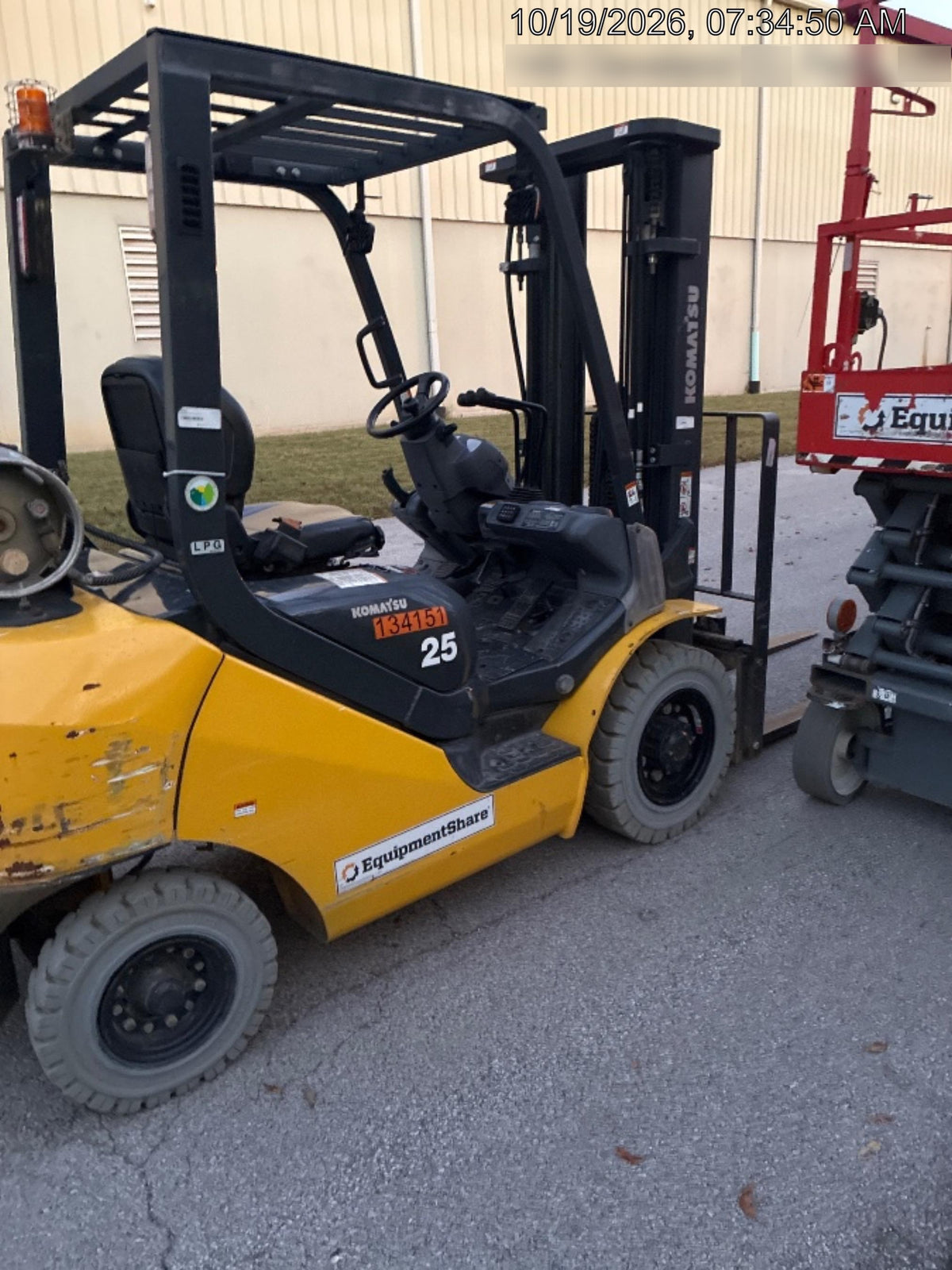 2021 KOMATSU FG25T-16 LP