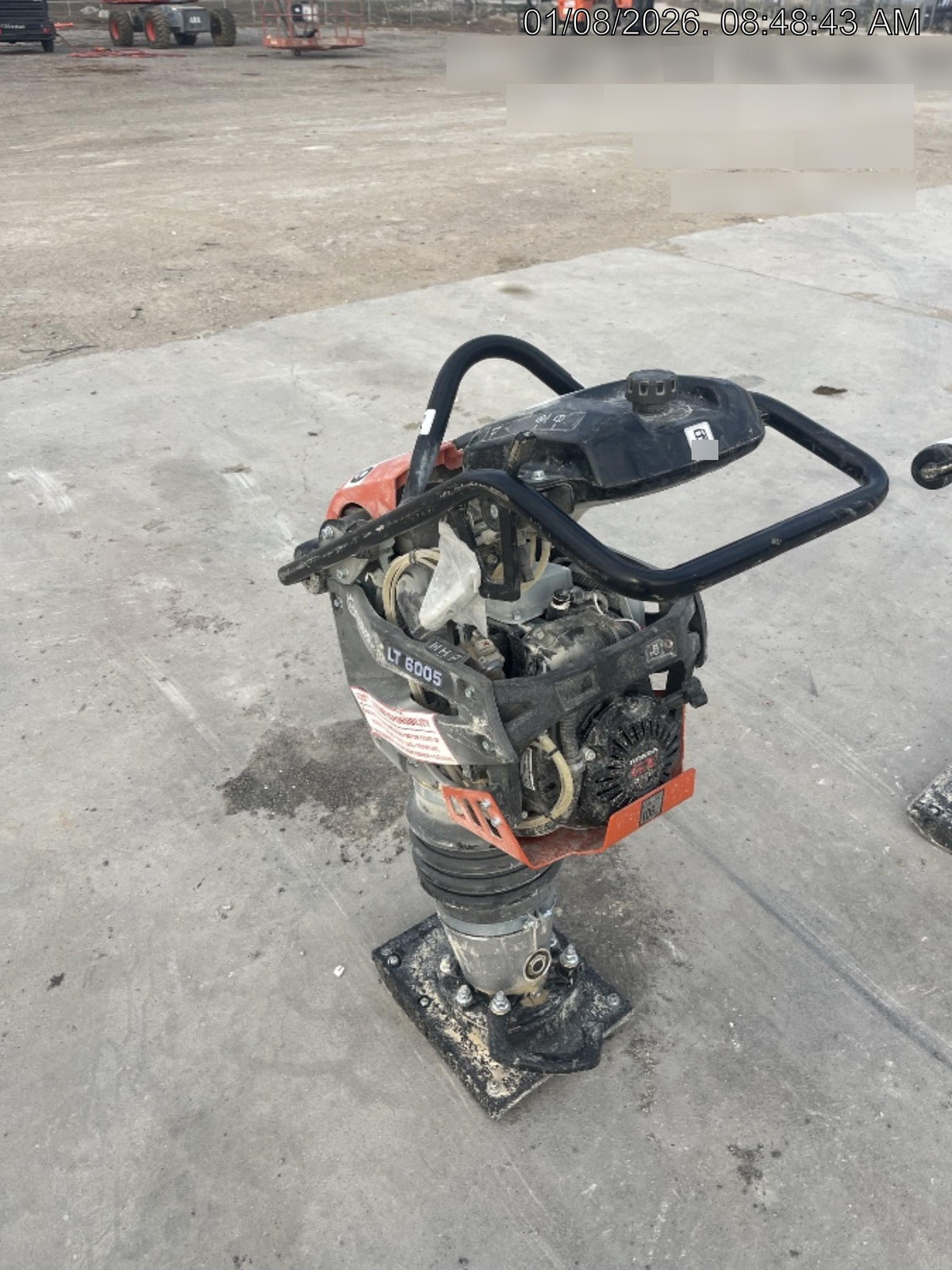 2025 HUSQVARNA LT6005