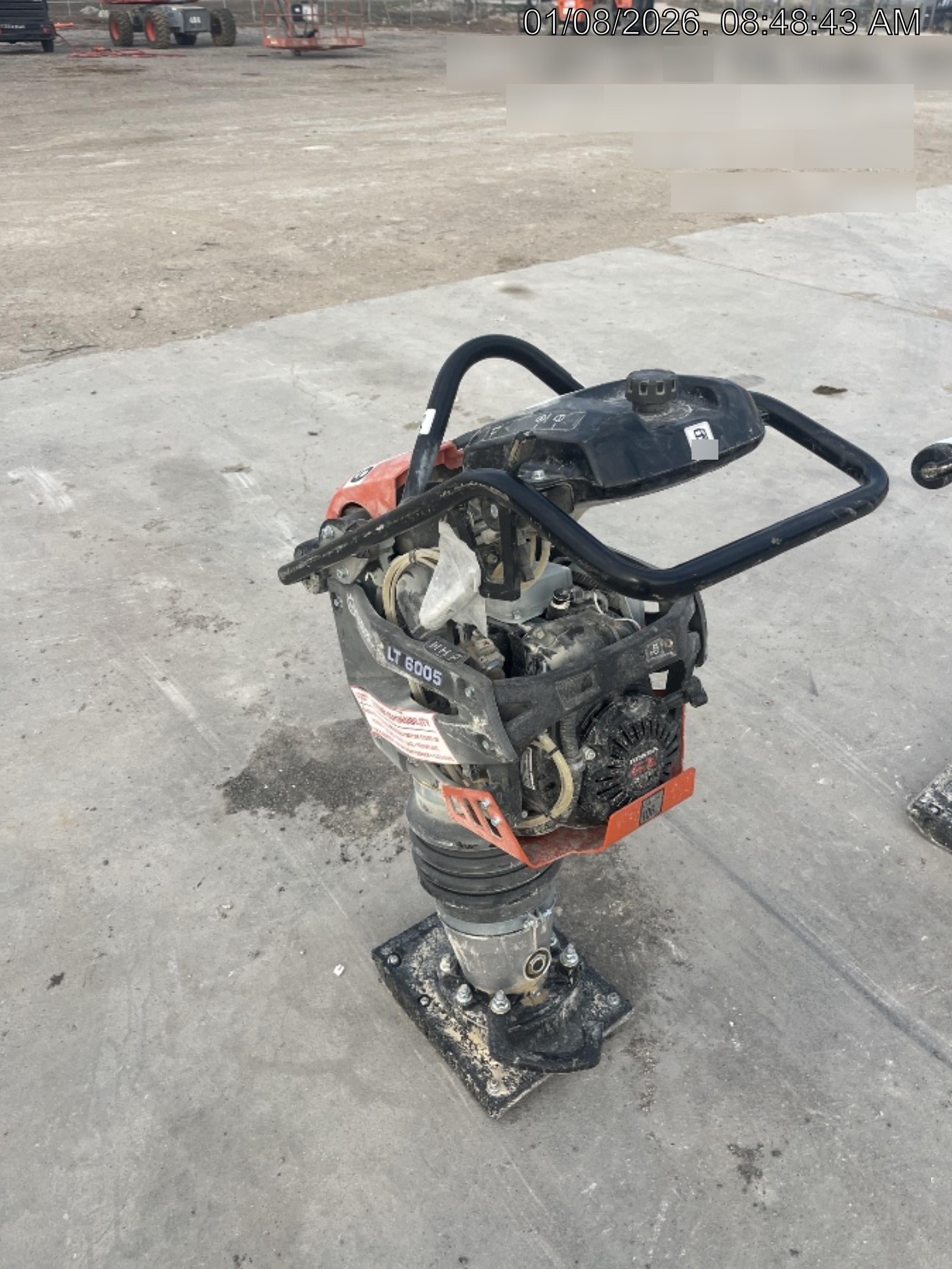 2025 HUSQVARNA LT6005