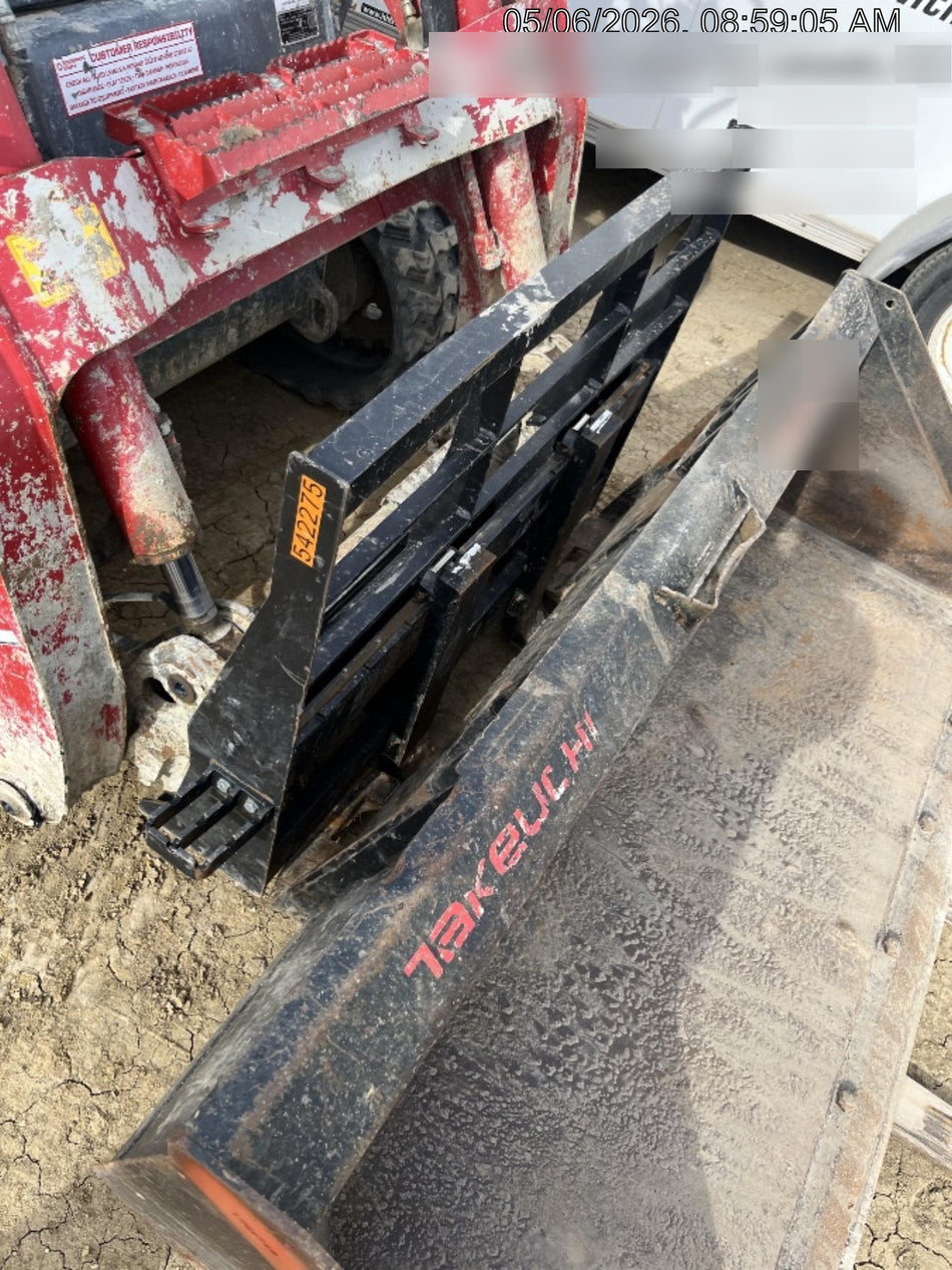 2025 ARROW MATERIAL HANDLING 24" Pallet Fork Frame