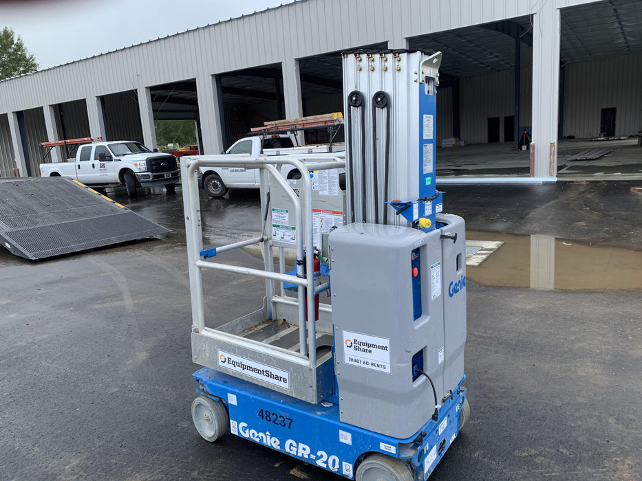 2019 GENIE GR-20